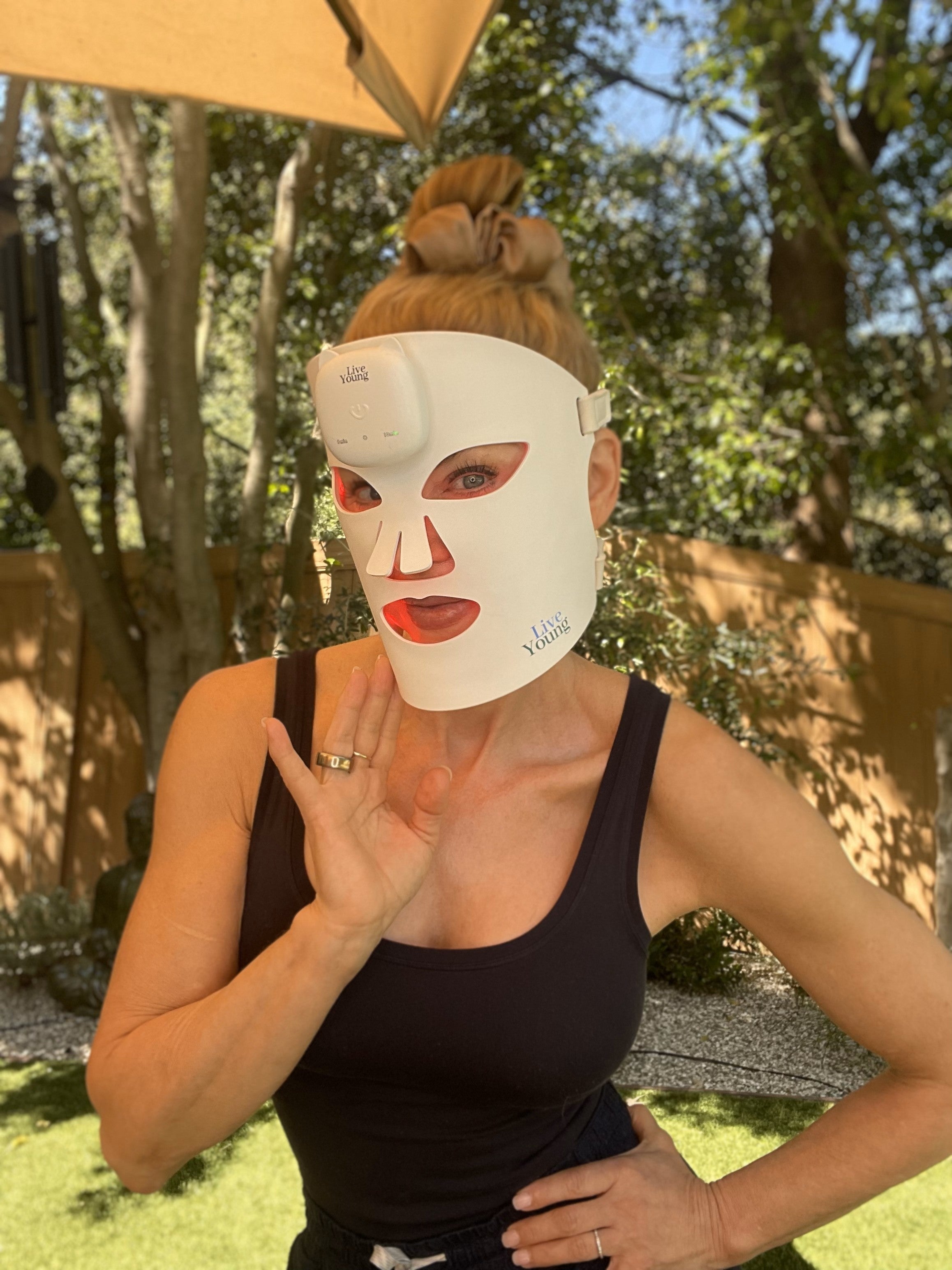 Live Young 8-IN-1 Wireless LED Mask